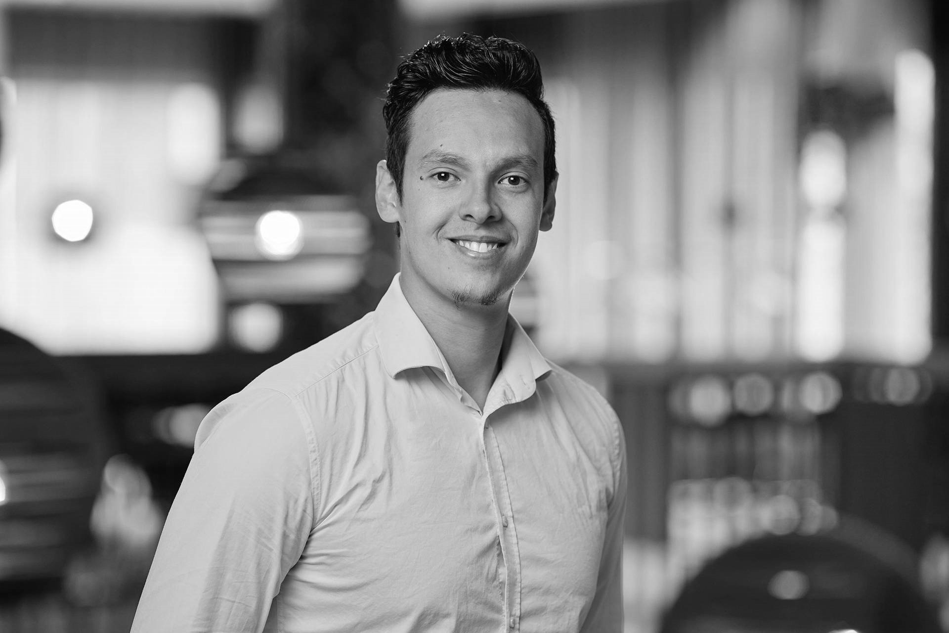 23_40_iCore_portrait_5282_Jonas R-large s_v.jpg