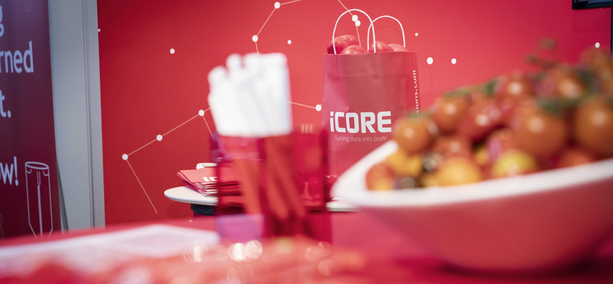 icore_stand2.jpg