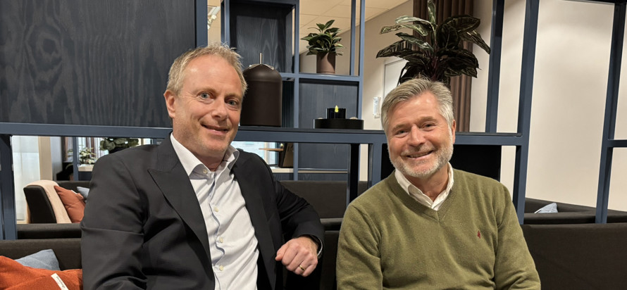 Gösta och Mikael_couch.jpg