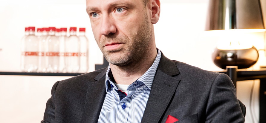 Nicklas Andersson_Cropped.jpg